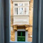 Letcom Daire Valletta