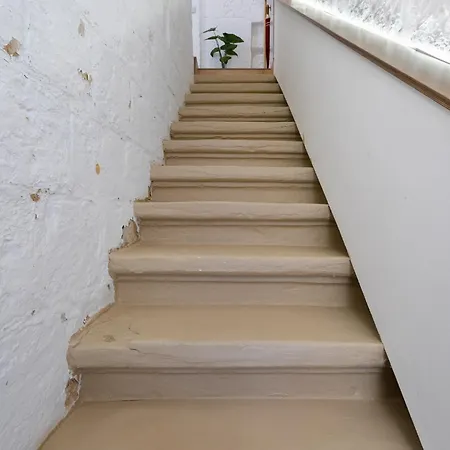 Letcom Apartament *